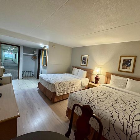 Best Stay Inn Melville Экстерьер фото