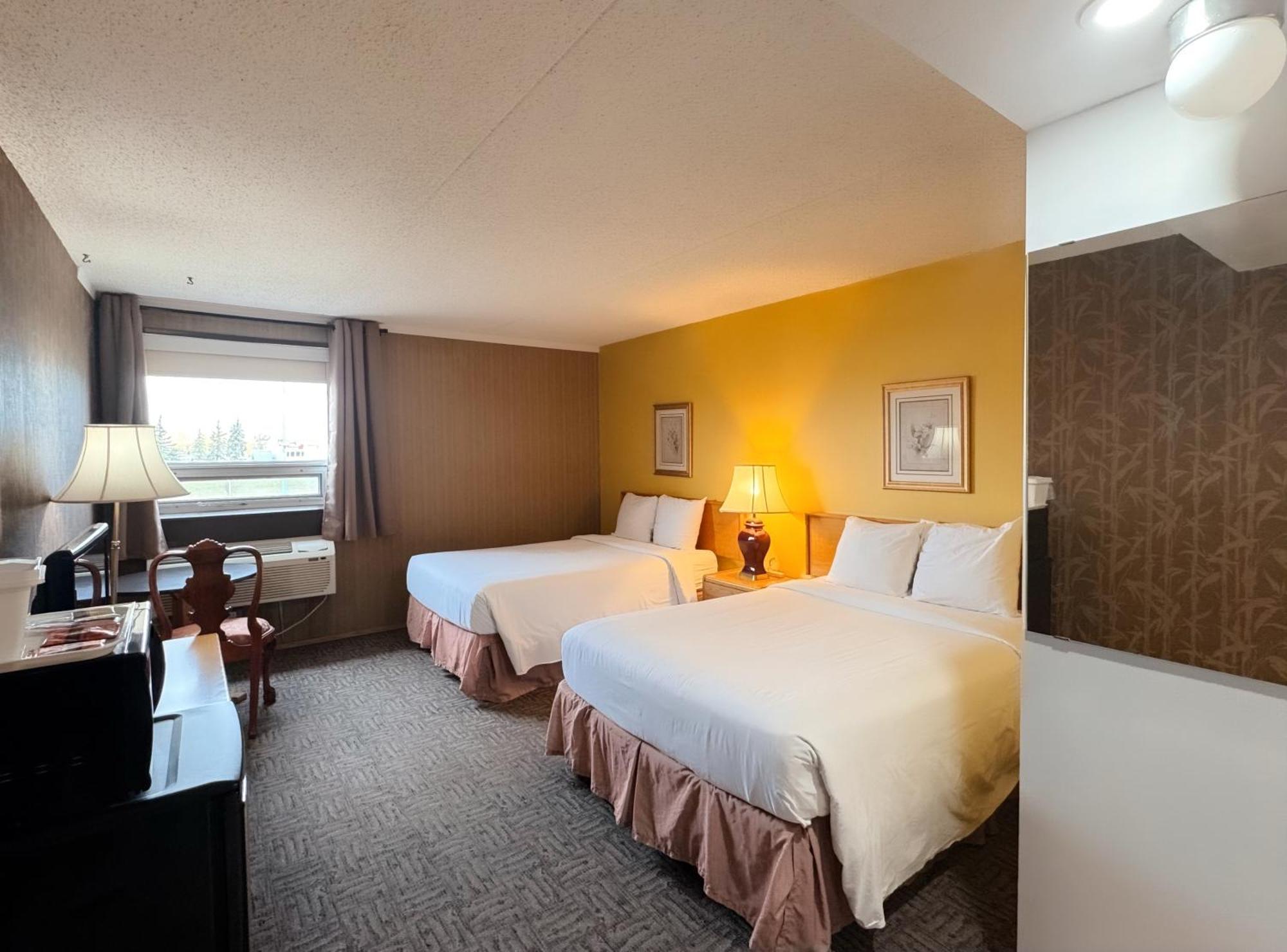 Best Stay Inn Melville Экстерьер фото